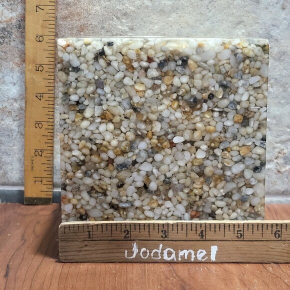 The Great Indoors Tissue Cover Pebble Resin - Picture 11 of 12